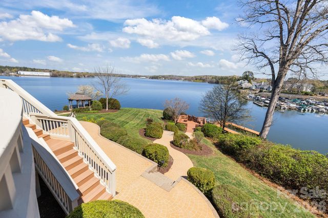 16101 Woolwine Road, Charlotte, NC 28278