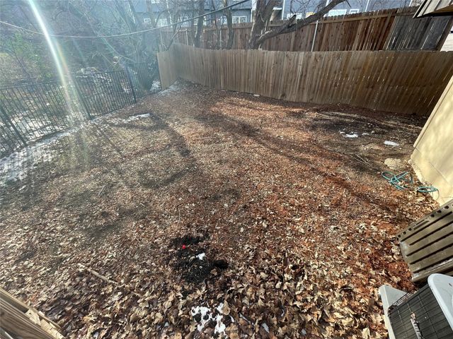 6253 Manor RD B, Austin, TX 78723