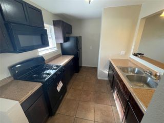 6253 Manor RD B, Austin, TX 78723