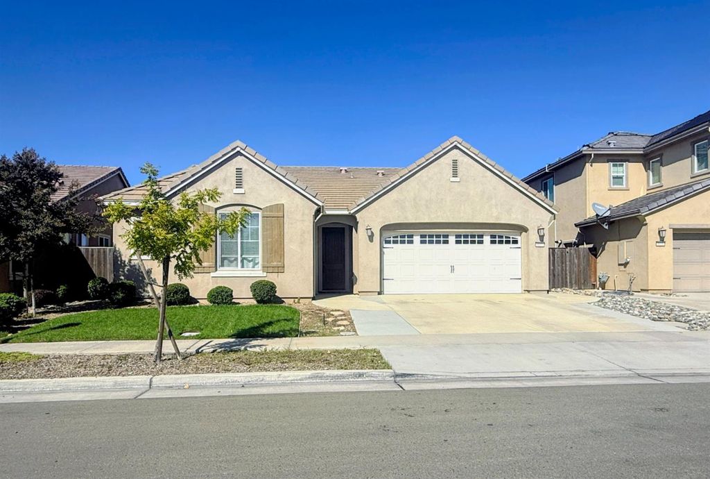 117 Bing Dr, Lodi, CA 95240