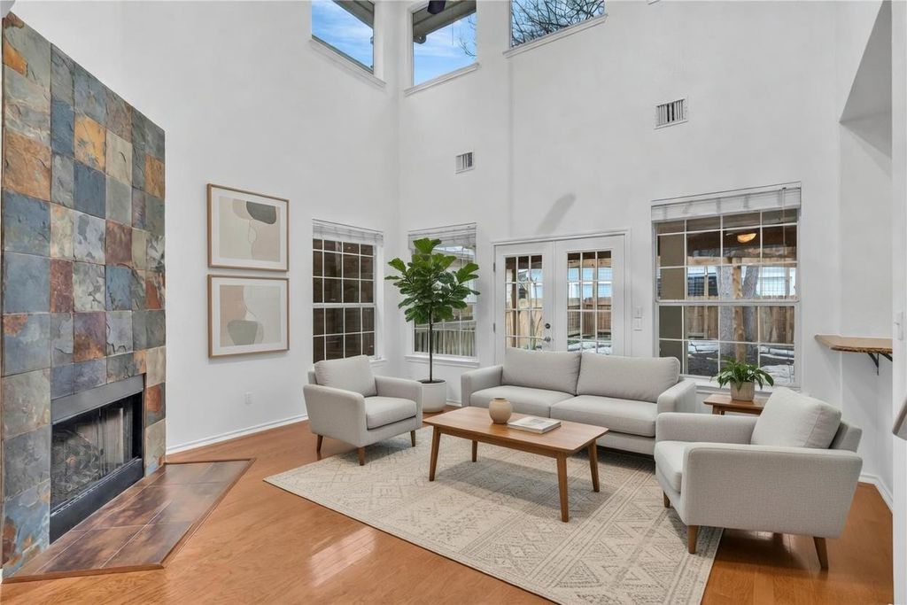 2606 Kinney Oaks CT, Austin, TX 78704