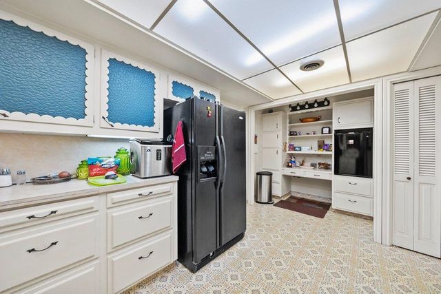 699 Floral Ave, New Braunfels, TX 78130