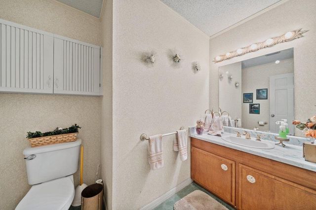 699 Floral Ave, New Braunfels, TX 78130