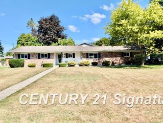 6390 Belmar Drive, Saginaw Twp, MI 48603