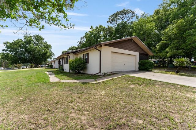 11300 SE 74TH AVENUE, Belleview, FL 34420