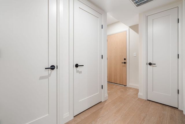 100 Lincoln Street 503, Boston, MA 02135