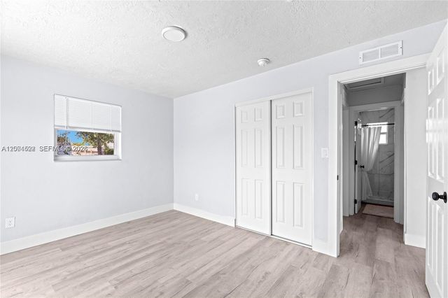 5621 SW 38th Ct 0, Davie, FL 33314