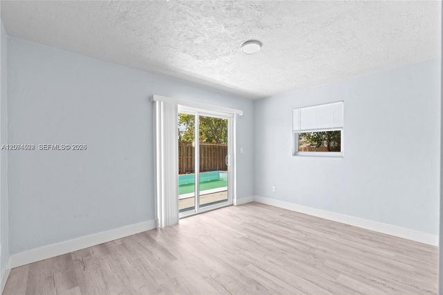 5621 SW 38th Ct 0, Davie, FL 33314