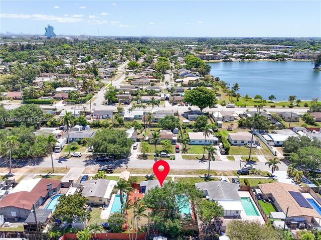 5621 SW 38th Ct 0, Davie, FL 33314