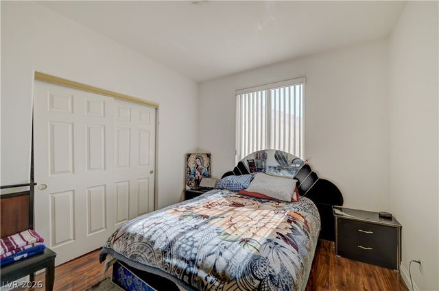 1069 Coral Desert Drive, Las Vegas, NV 89123