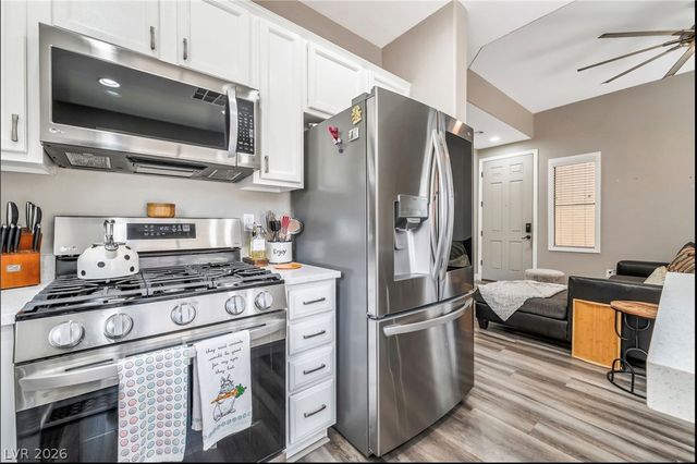 5393 Coral Ribbon Avenue, Las Vegas, NV 89139