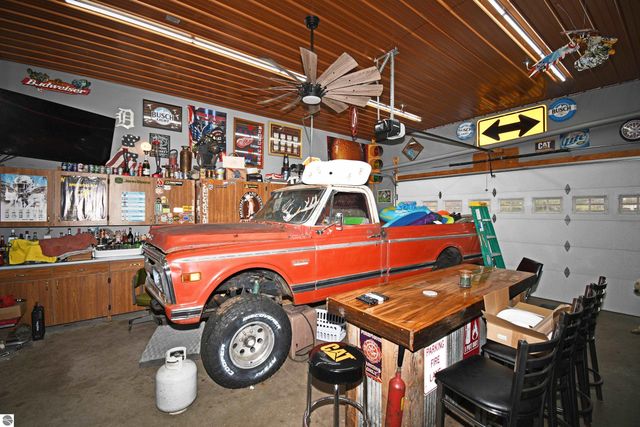 1720 Iroquois Trail, National City, MI 48748