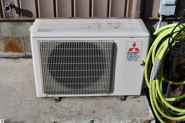 1720 Iroquois Trail, National City, MI 48748