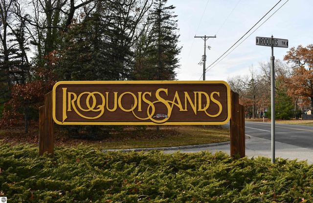 1720 Iroquois Trail, National City, MI 48748