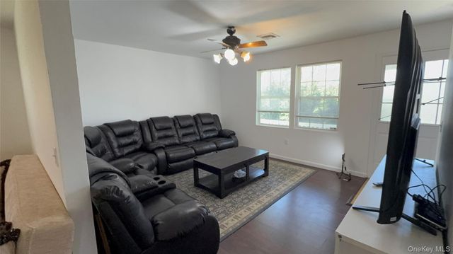 29 Sheridan Drive, Shirley, NY 11967