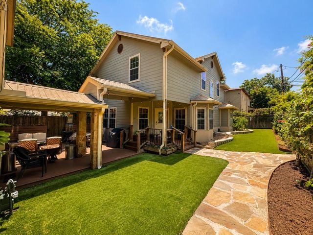 1612 N Miriam Ave B, Austin, TX 78702