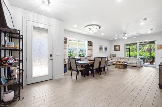 998 Enbrook LOOP, Naples, FL 34114