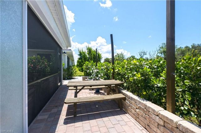 998 Enbrook LOOP, Naples, FL 34114