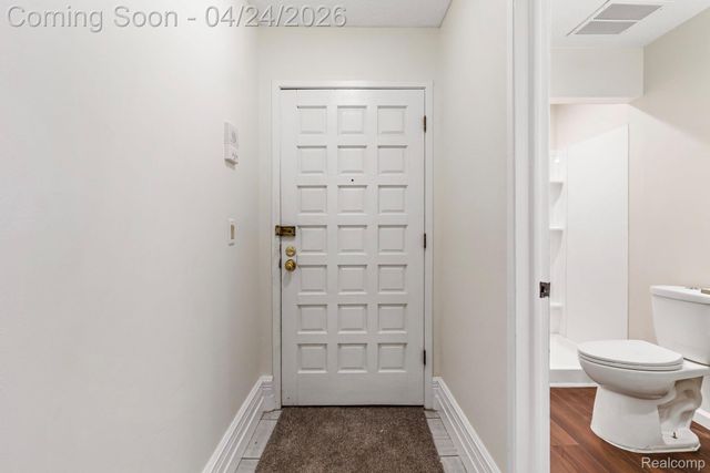1680 Cliffs Landing 302E, Ypsilanti Charter Township, MI 48198