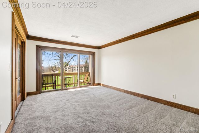 1680 Cliffs Landing 302E, Ypsilanti Charter Township, MI 48198