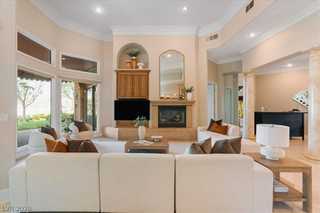 1 Via Mira Monte, Henderson, NV 89011