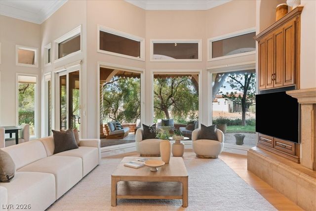 1 Via Mira Monte, Henderson, NV 89011