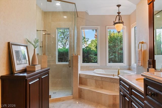 1 Via Mira Monte, Henderson, NV 89011
