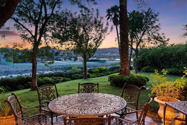 1 Via Mira Monte, Henderson, NV 89011