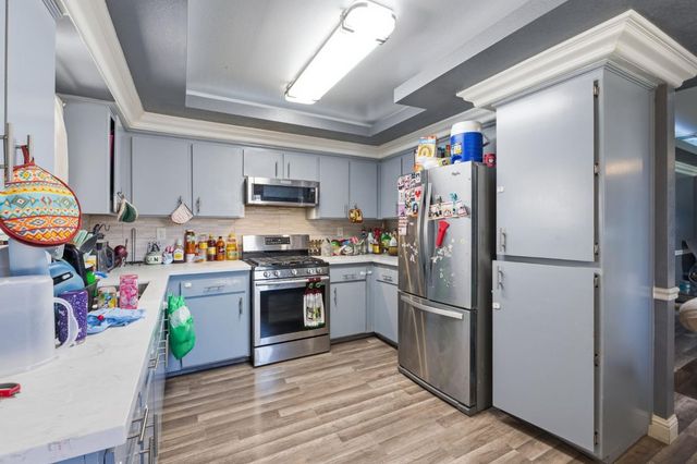 13415 S Vanderburgh Street, Caruthers, CA 93609