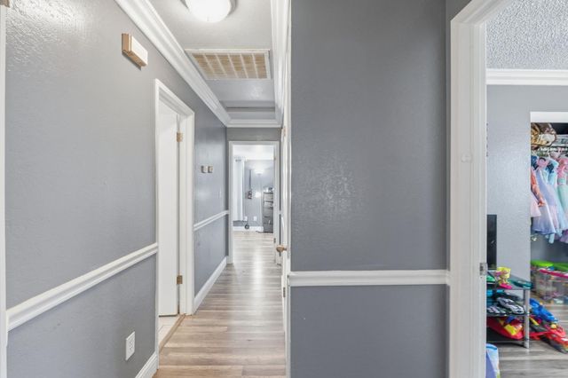 13415 S Vanderburgh Street, Caruthers, CA 93609
