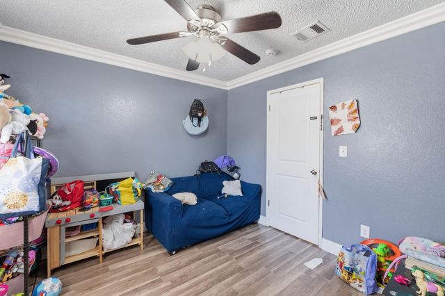 13415 S Vanderburgh Street, Caruthers, CA 93609