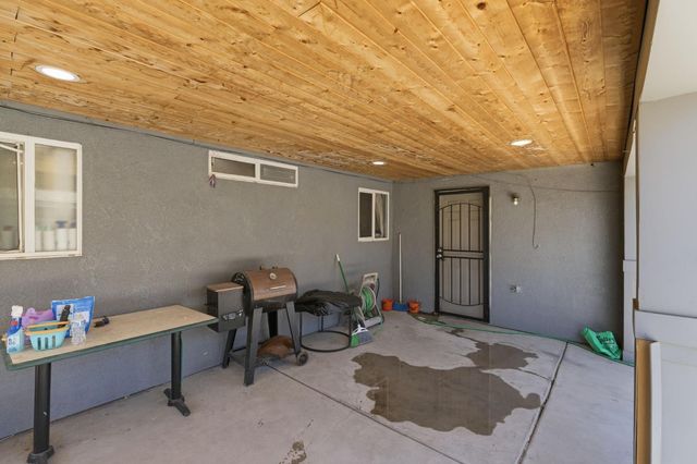 13415 S Vanderburgh Street, Caruthers, CA 93609