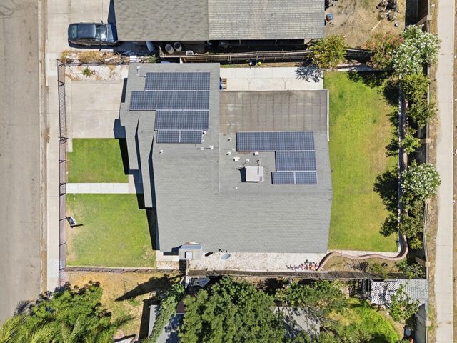 13415 S Vanderburgh Street, Caruthers, CA 93609