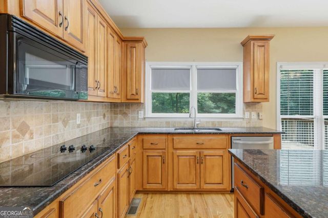 306 Sheridan Place, Canton, GA 30114