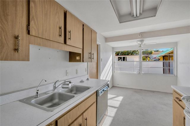 3717 SOUTHVIEW DRIVE, Brandon, FL 33511