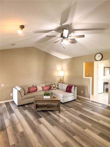 1606 S 24th Place, Rogers, AR 72758