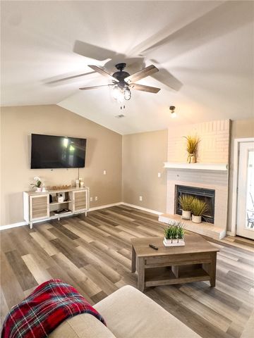 1606 S 24th Place, Rogers, AR 72758