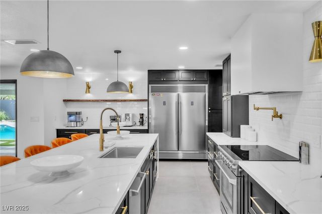 3189 Montecito Drive, Las Vegas, NV 89120