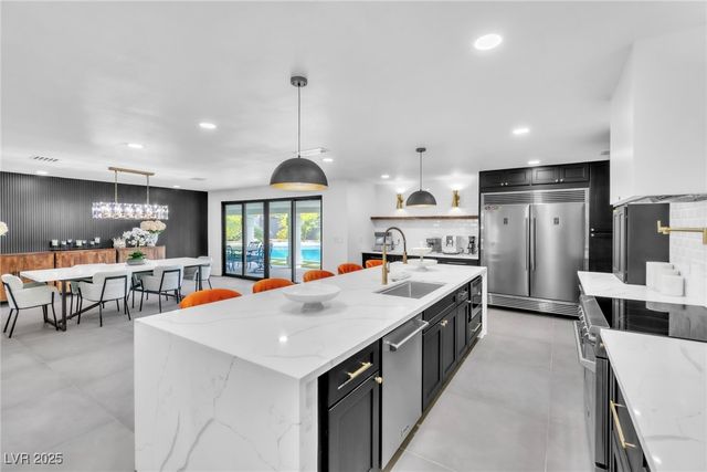 3189 Montecito Drive, Las Vegas, NV 89120