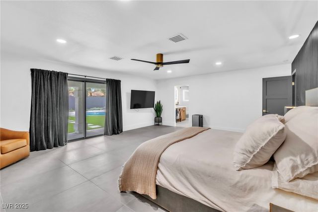 3189 Montecito Drive, Las Vegas, NV 89120