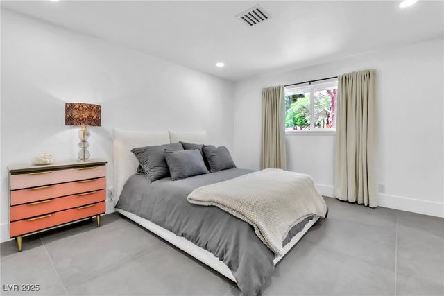 3189 Montecito Drive, Las Vegas, NV 89120
