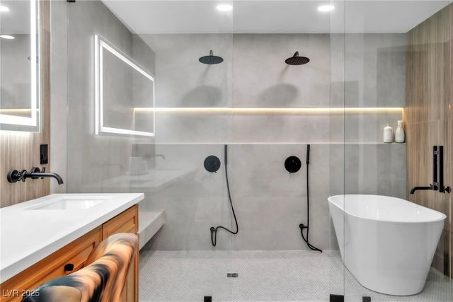 3189 Montecito Drive, Las Vegas, NV 89120