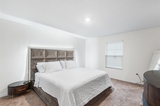 5327 NEW FRIENDSHIP PLACE, Tampa, FL 33619