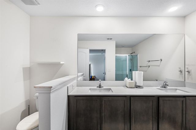 5327 NEW FRIENDSHIP PLACE, Tampa, FL 33619