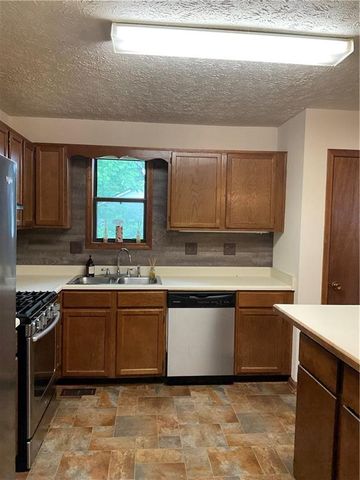 503 RIVER Place, Woodstock, GA 30188