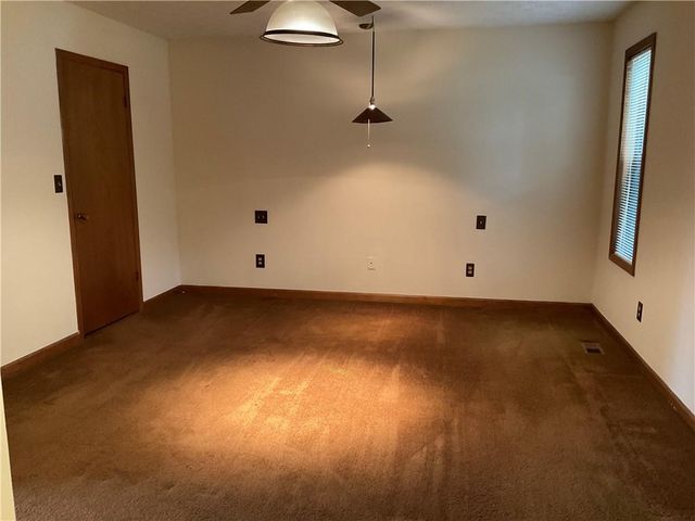 503 RIVER Place, Woodstock, GA 30188