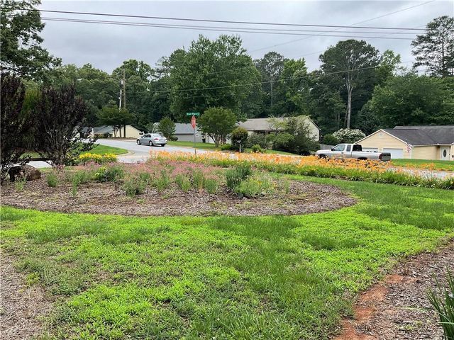 503 RIVER Place, Woodstock, GA 30188