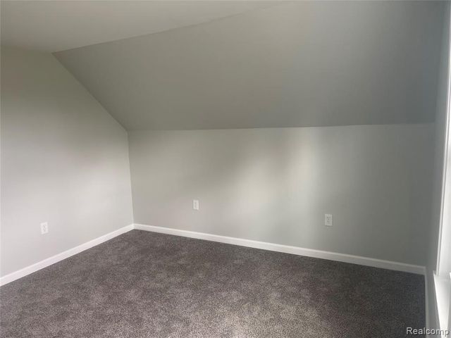 129 Norton Street, Pontiac, MI 48341