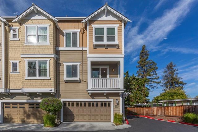 2041 Atlas Loop, Mountain View, CA 94043