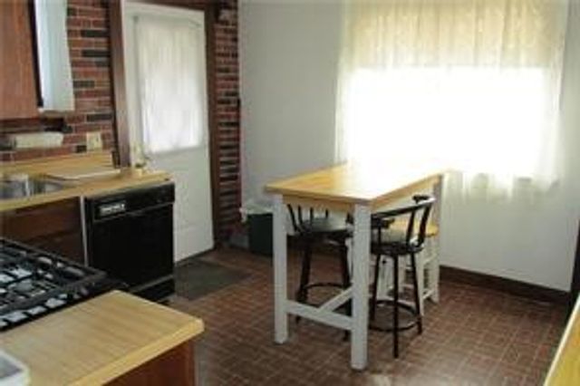 286 Ohio Ave, Clairton, PA 15025